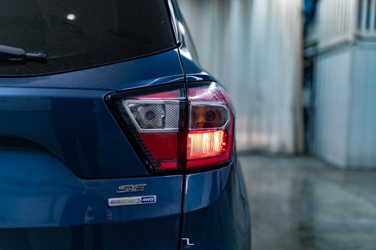 2018 Ford Escape AWD SE BCam Red Deer AB