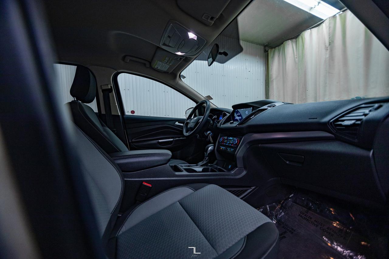 2018 Ford Escape AWD SE BCam Red Deer AB