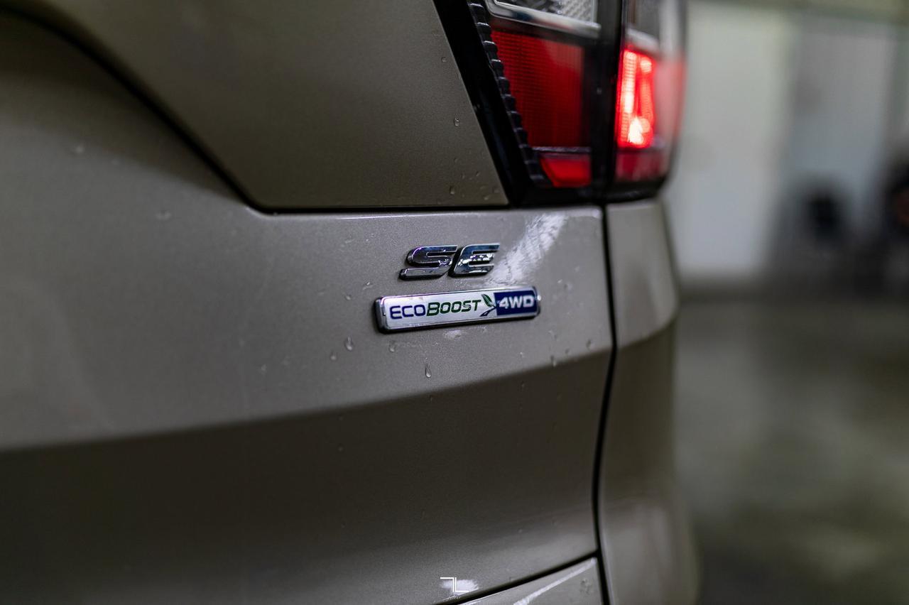 2018 Ford Escape AWD SE BCam Red Deer AB