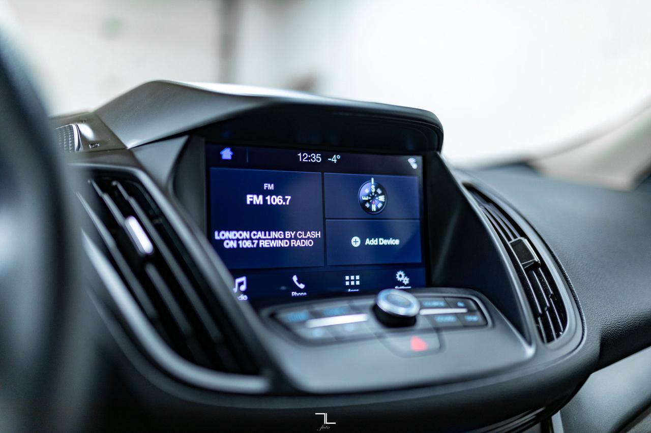 2018 Ford Escape AWD SE BCam Red Deer AB