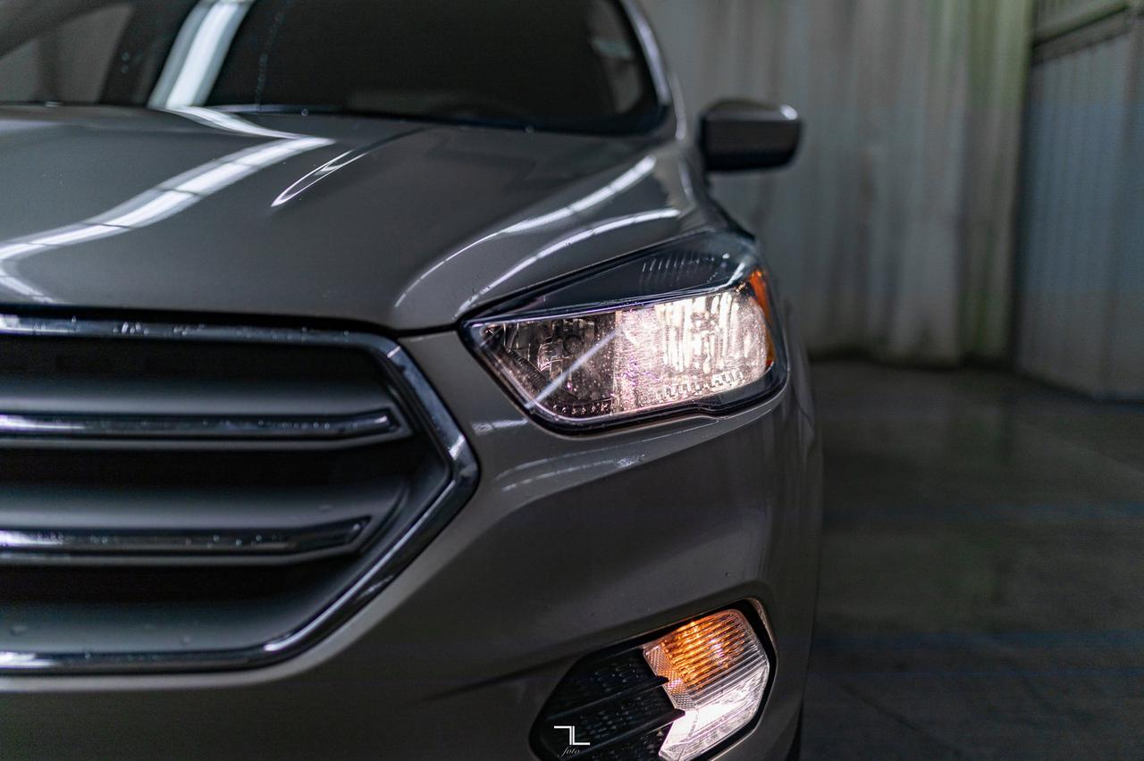 2018 Ford Escape AWD SE BCam Red Deer AB