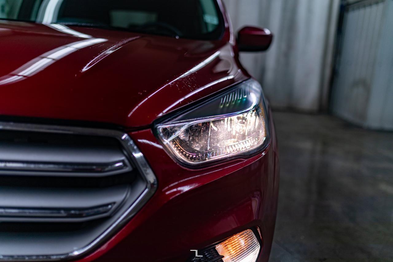 2018 Ford Escape AWD SE Nav BCam Red Deer AB