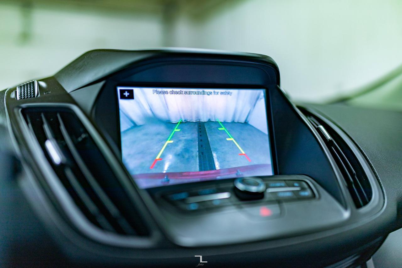 2018 Ford Escape AWD SE Nav BCam Red Deer AB