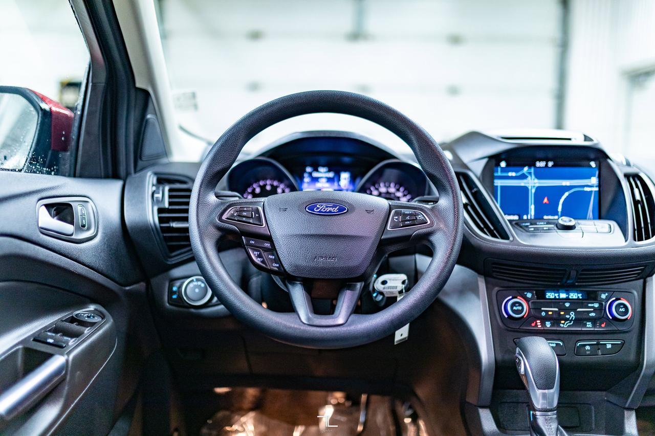 2018 Ford Escape AWD SE Nav BCam Red Deer AB