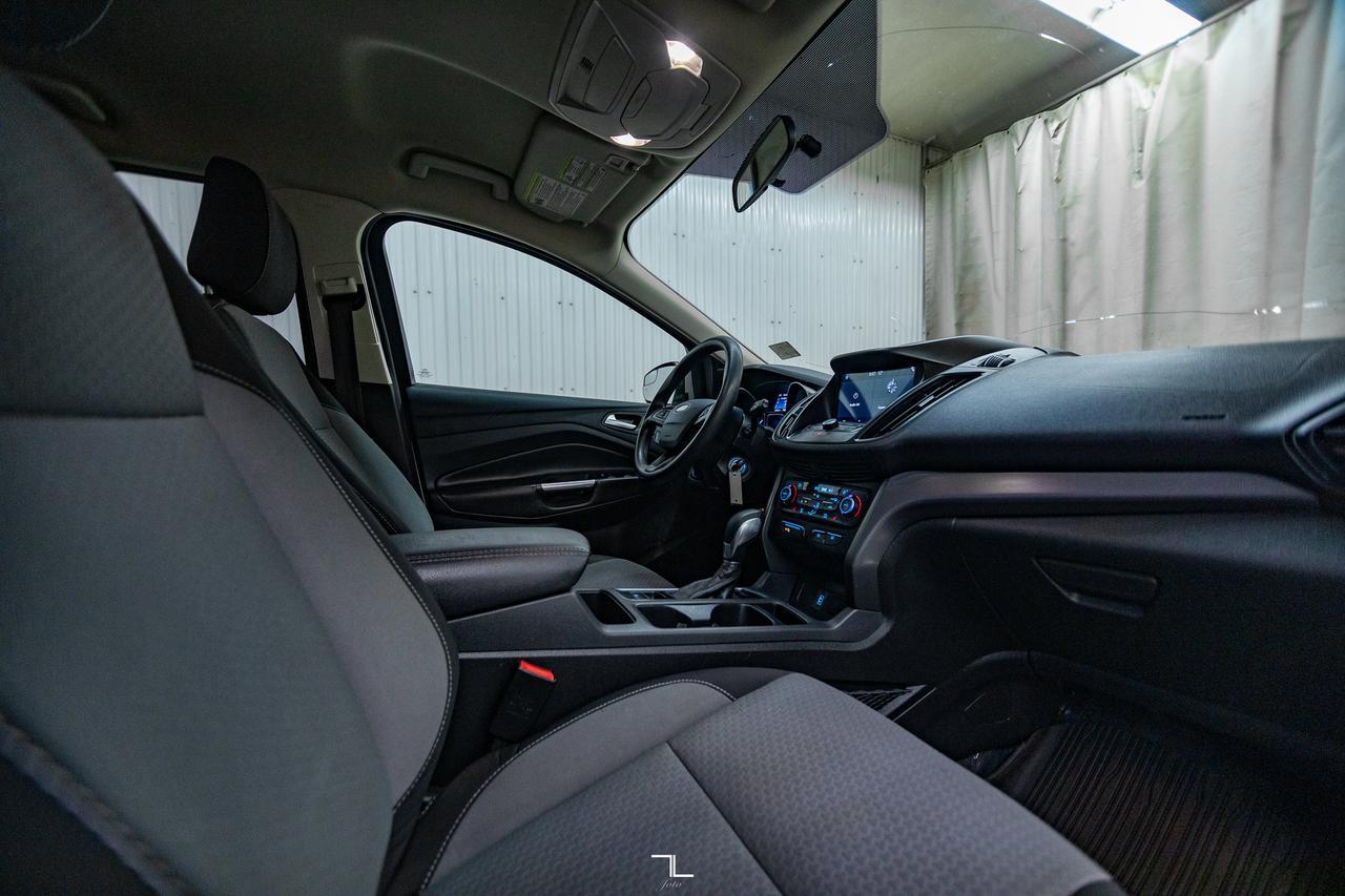 2018 Ford Escape AWD SE PSeat BCam Red Deer AB