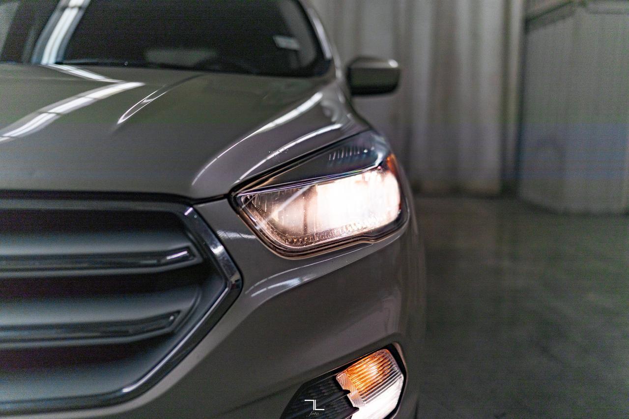 2018 Ford Escape AWD SE PSeat BCam Red Deer AB