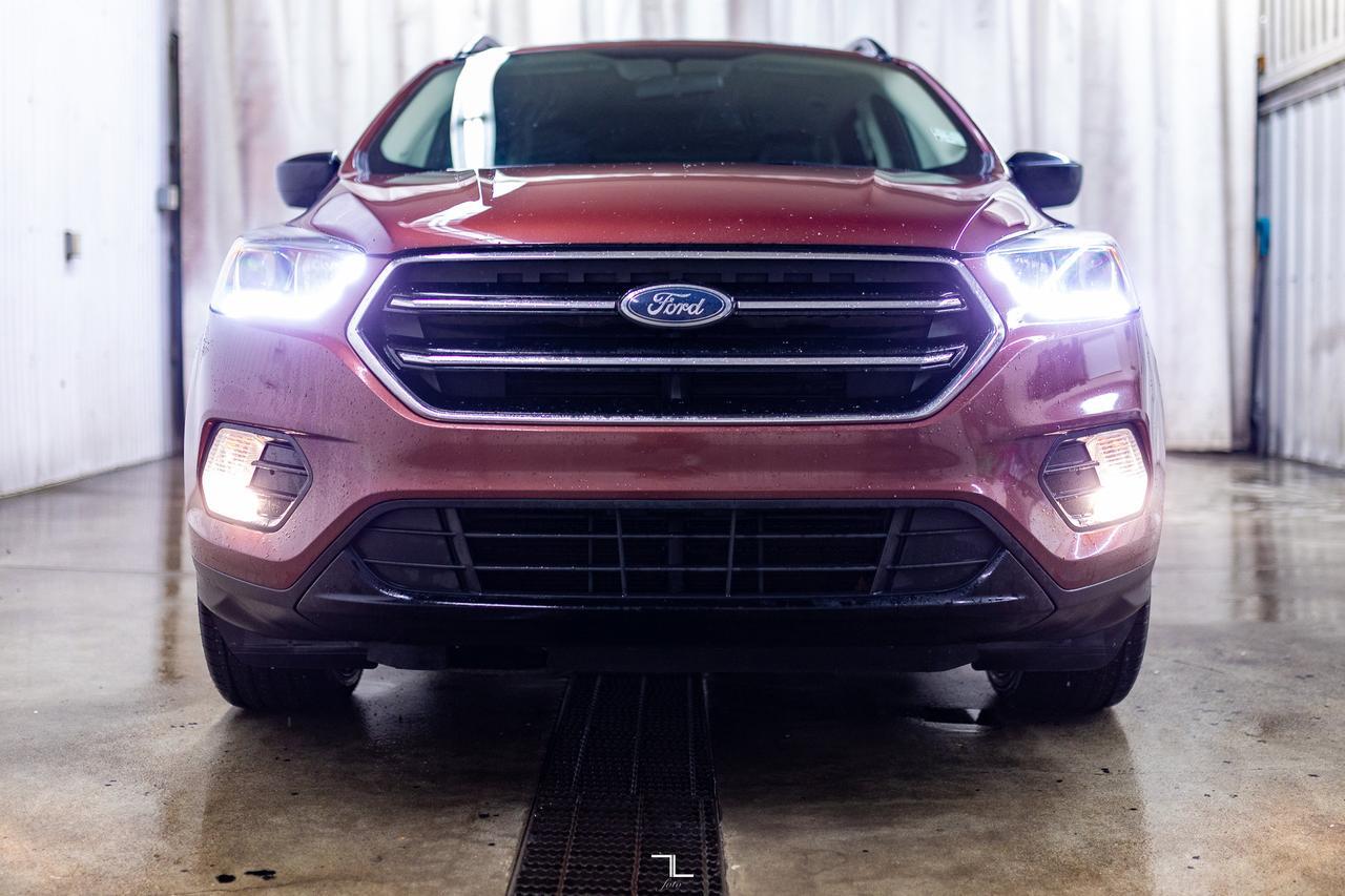 2018 Ford Escape AWD SE PSeat BCam Red Deer AB
