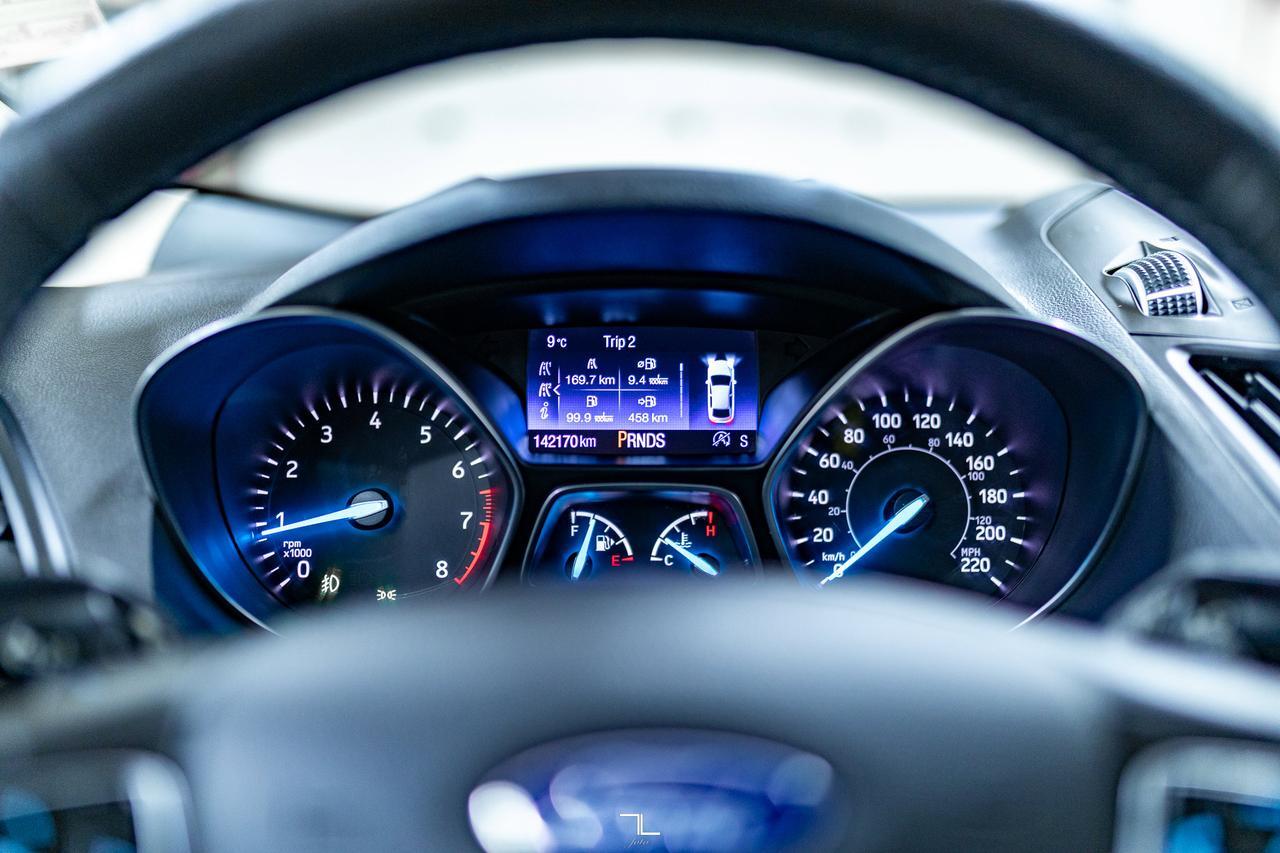 2018 Ford Escape AWD SE PSeat BCam Red Deer AB