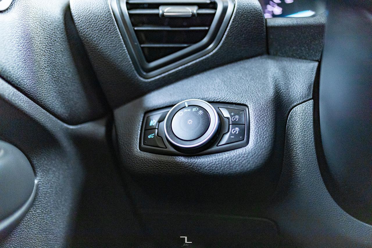 2018 Ford Escape AWD SE PSeat BCam Red Deer AB