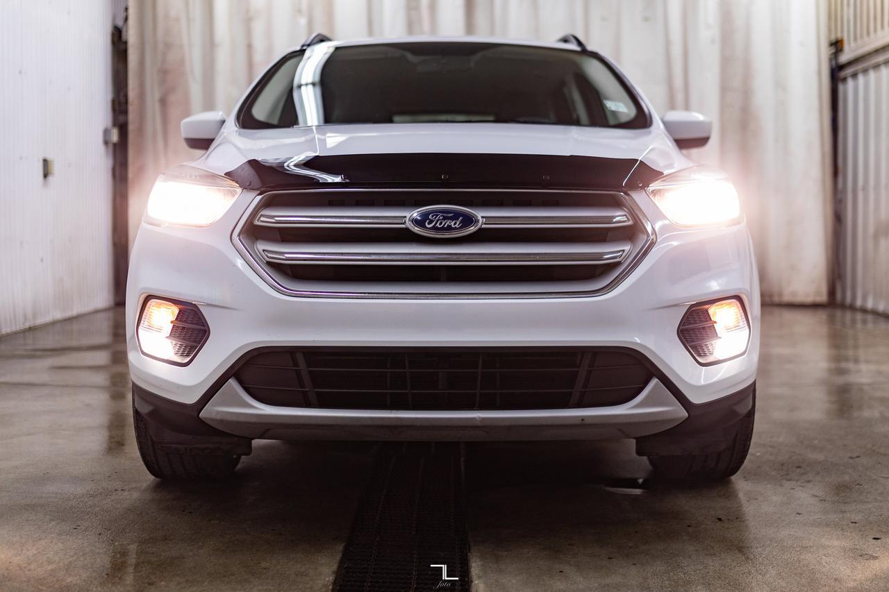 2018 Ford Escape AWD SE PSeat BCam Red Deer AB