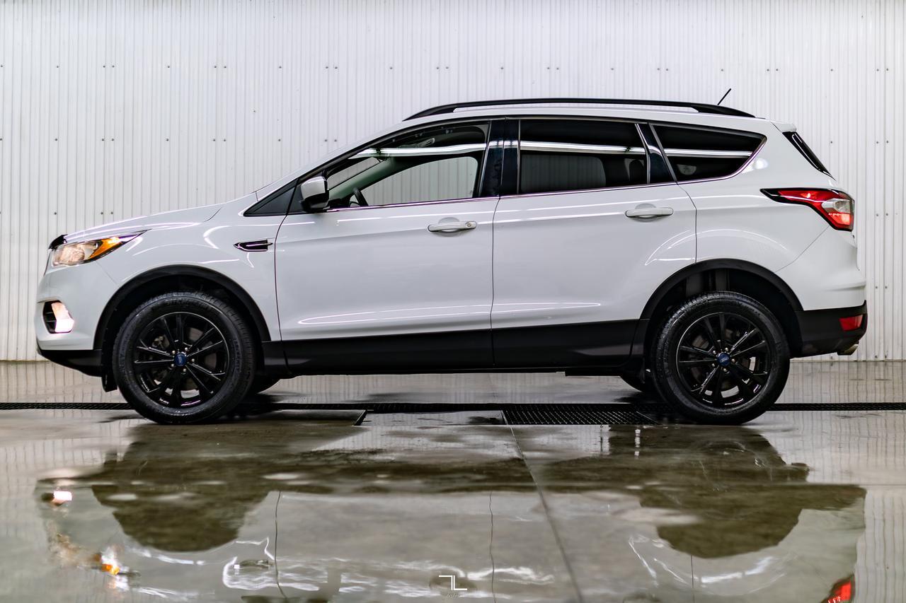 2018 Ford Escape AWD SE PSeat BCam Red Deer AB