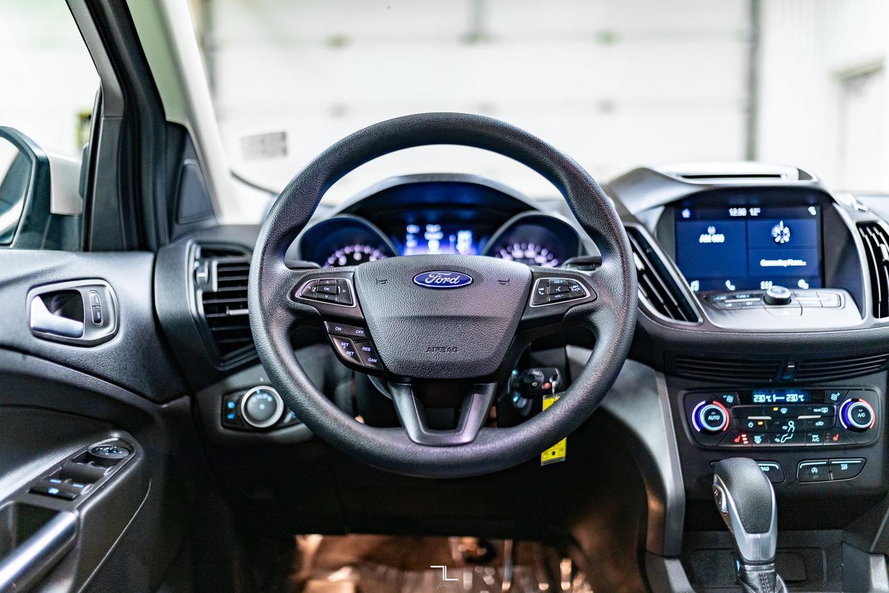 2018 Ford Escape AWD SE PSeat BCam Red Deer AB