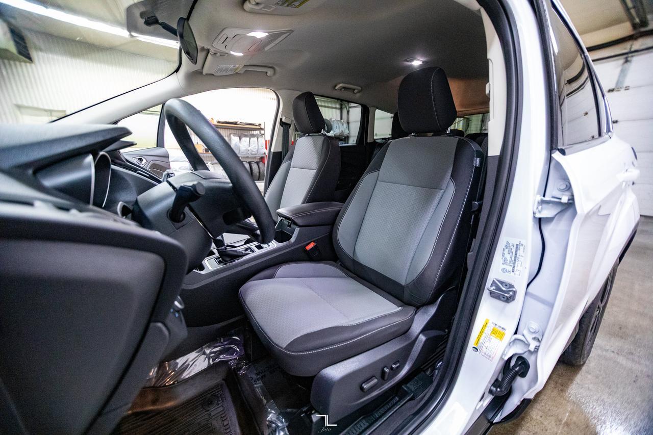 2018 Ford Escape AWD SE PSeat BCam Red Deer AB