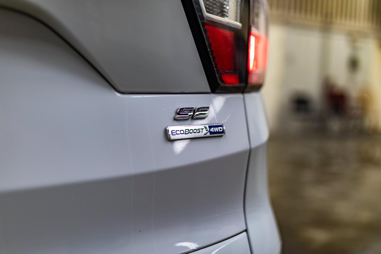 2018 Ford Escape AWD SE PSeat BCam Red Deer AB