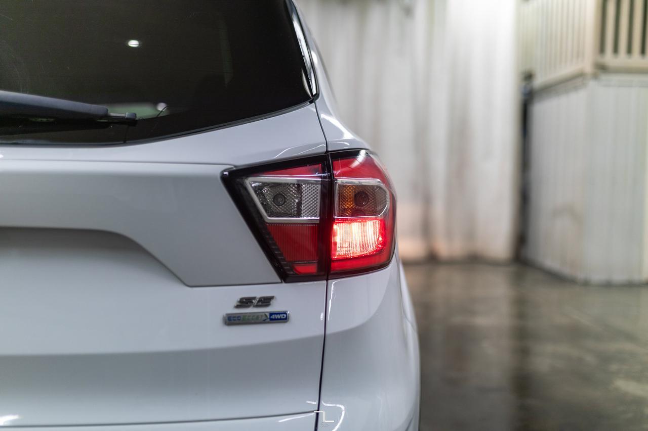 2018 Ford Escape AWD SE PSeat BCam Red Deer AB