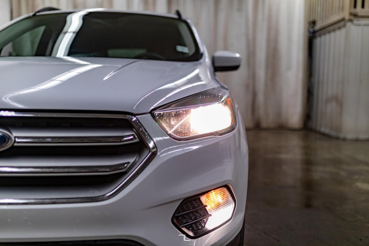 2018 Ford Escape AWD SE PSeat BCam Red Deer AB