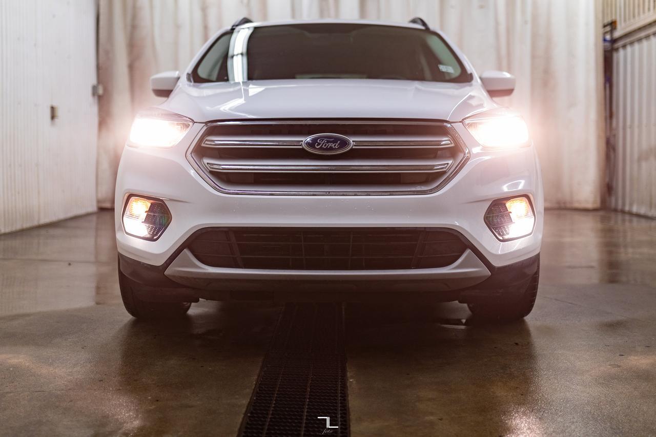 2018 Ford Escape AWD SE PSeat BCam Red Deer AB