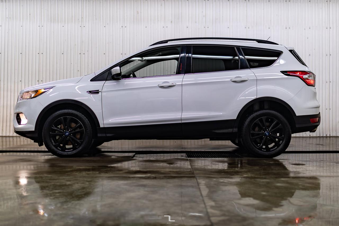 2018 Ford Escape AWD SE PSeat BCam Red Deer AB