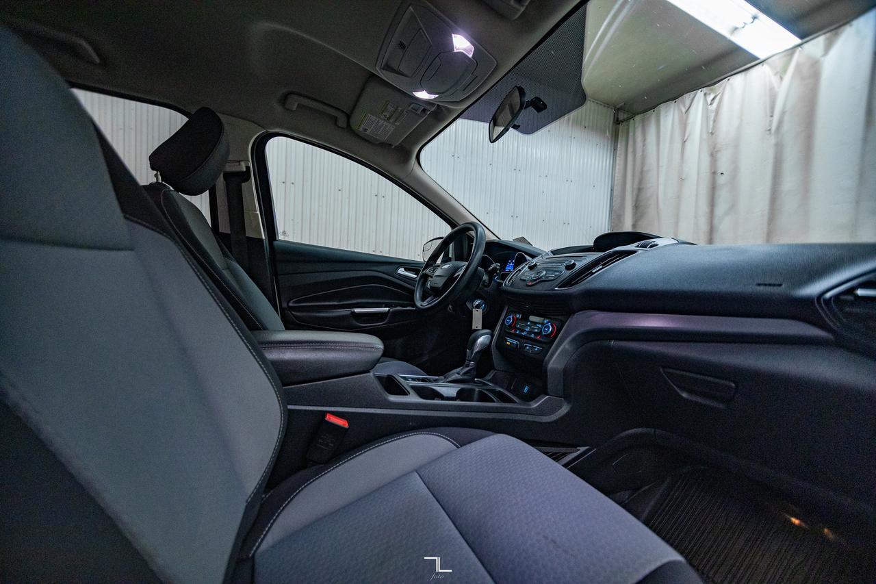 2018 Ford Escape AWD SE PSeat BCam Red Deer AB