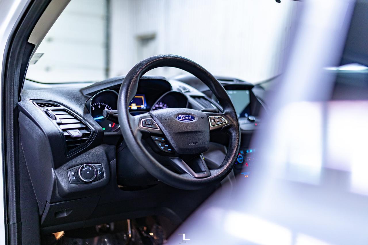 2018 Ford Escape AWD SE PSeat BCam Red Deer AB