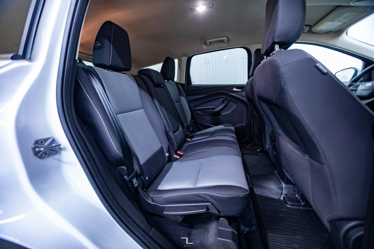 2018 Ford Escape AWD SE PSeat BCam Red Deer AB