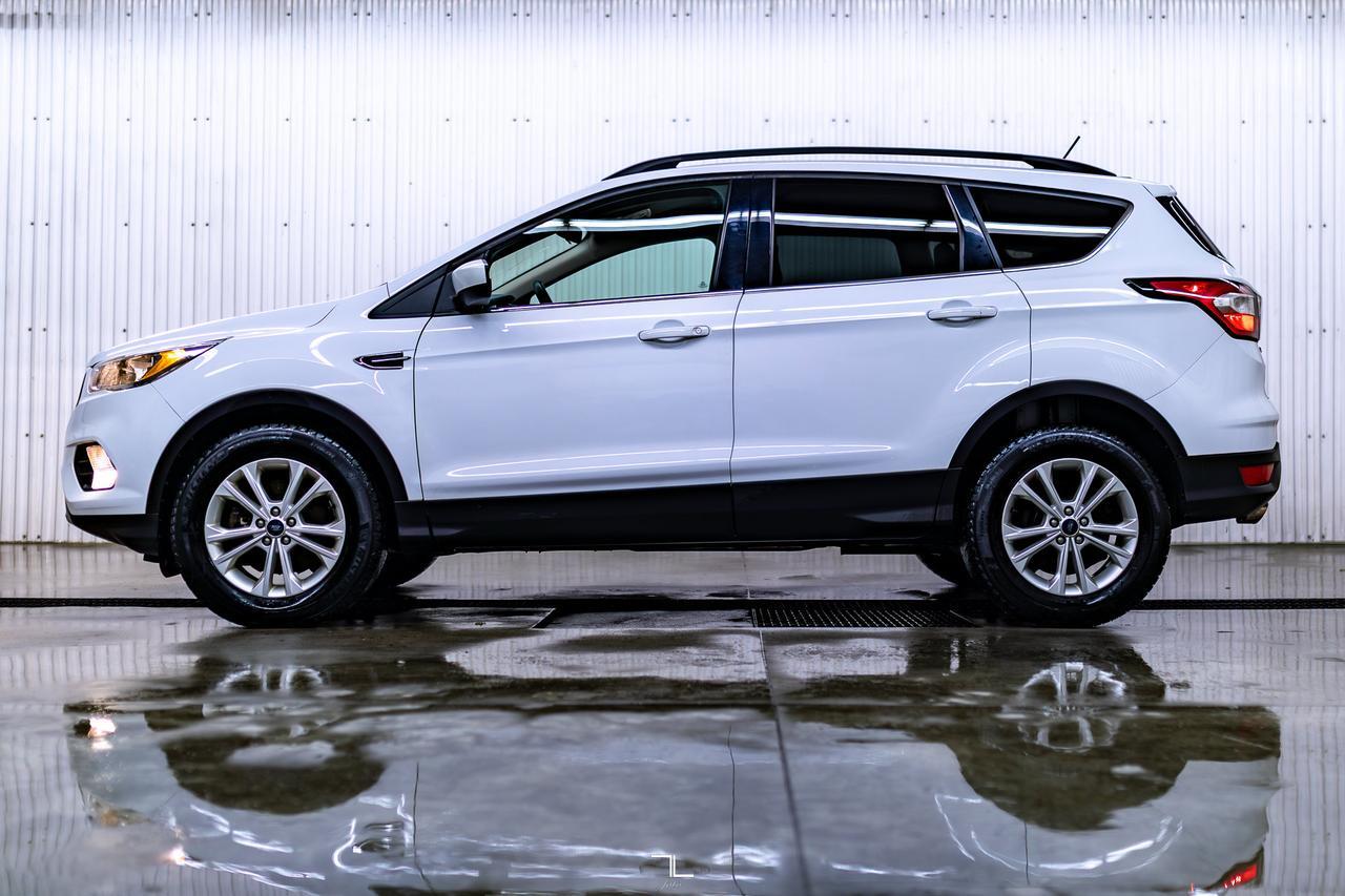 2018 Ford Escape AWD SE PSeat BCam Red Deer AB