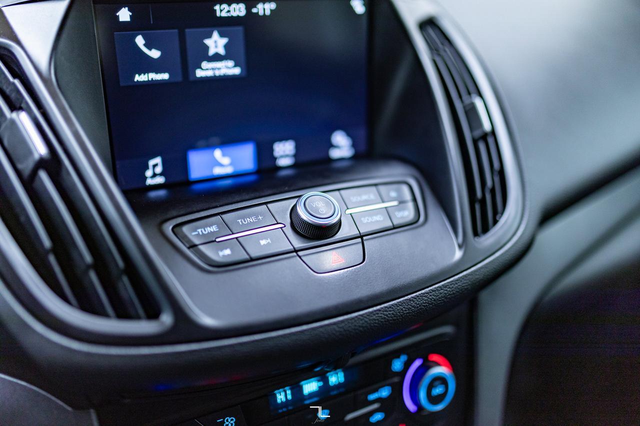 2018 Ford Escape AWD SE PSeat BCam Red Deer AB