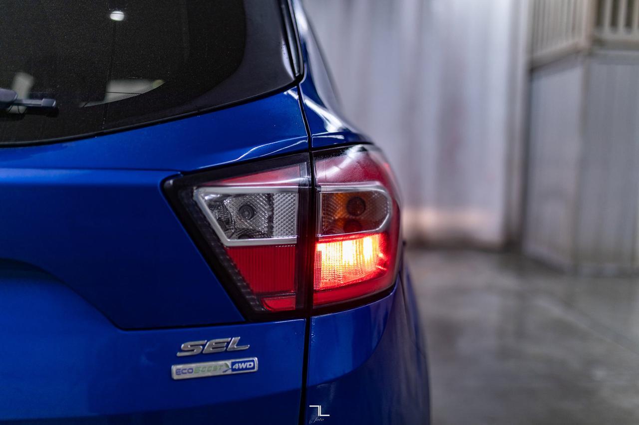 2018 Ford Escape AWD SEL Leather BCam Red Deer AB