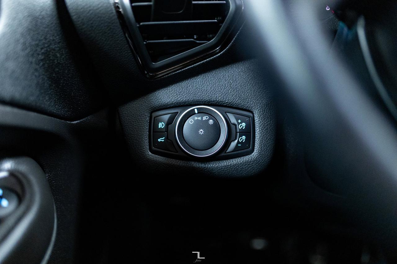 2018 Ford Escape AWD SEL Leather BCam Red Deer AB