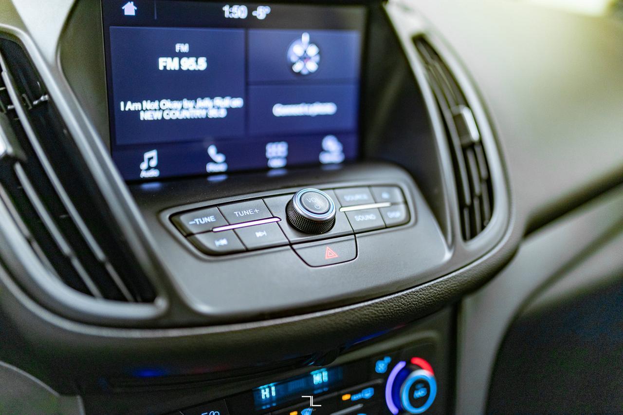 2018 Ford Escape AWD SEL Leather BCam Red Deer AB