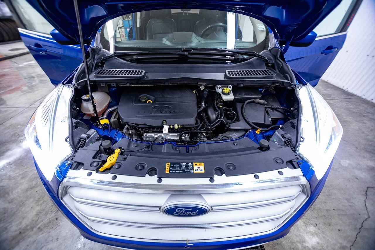 2018 Ford Escape AWD SEL Leather BCam Red Deer AB