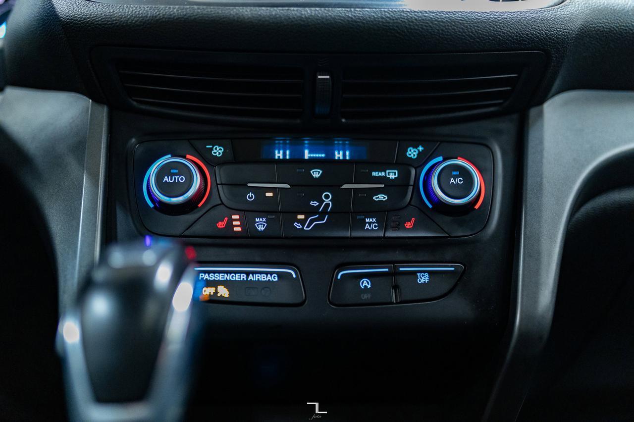 2018 Ford Escape AWD SEL Leather Roof Nav BCam Red Deer AB