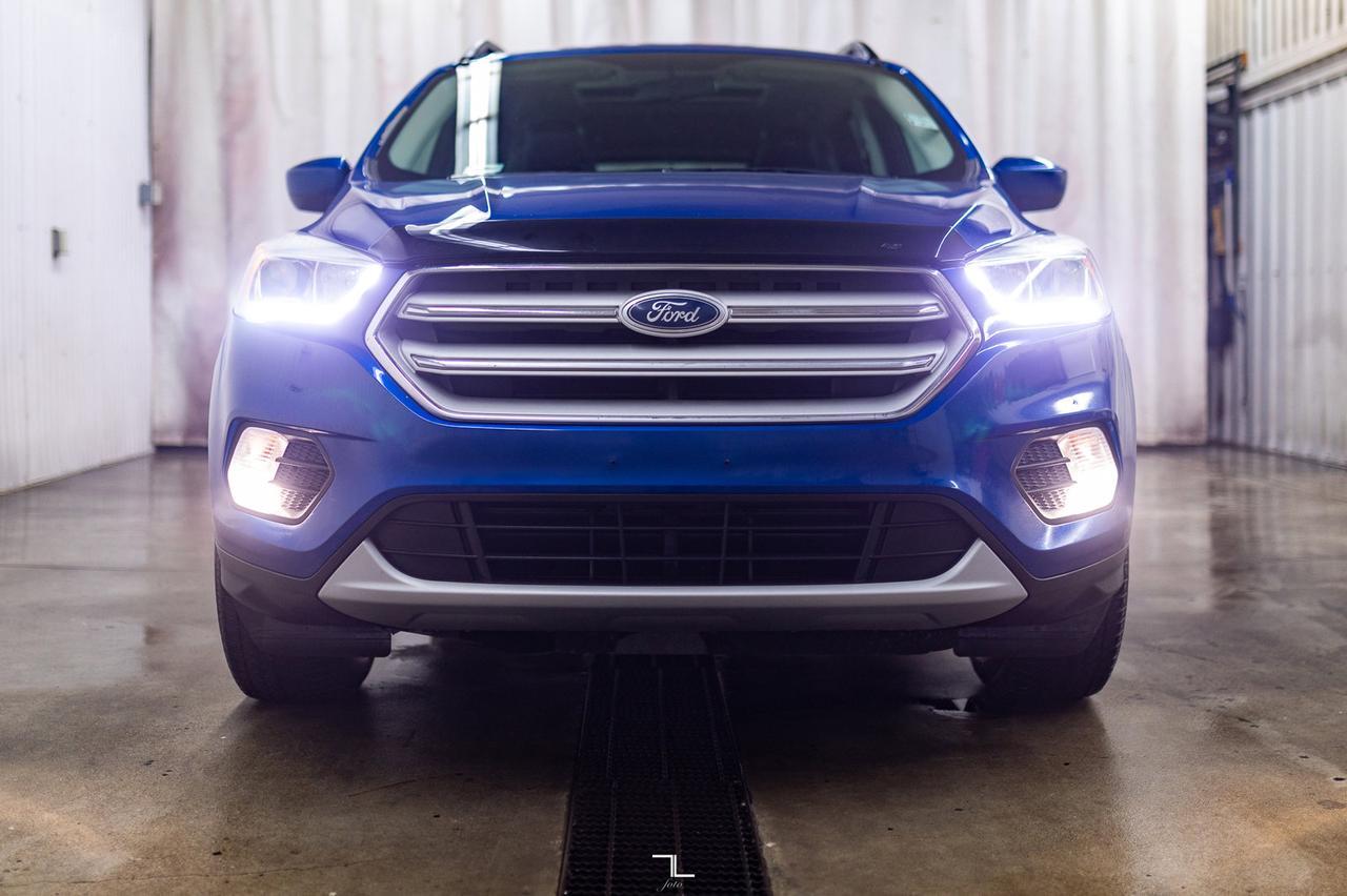 2018 Ford Escape AWD SEL Leather Roof Nav BCam Red Deer AB