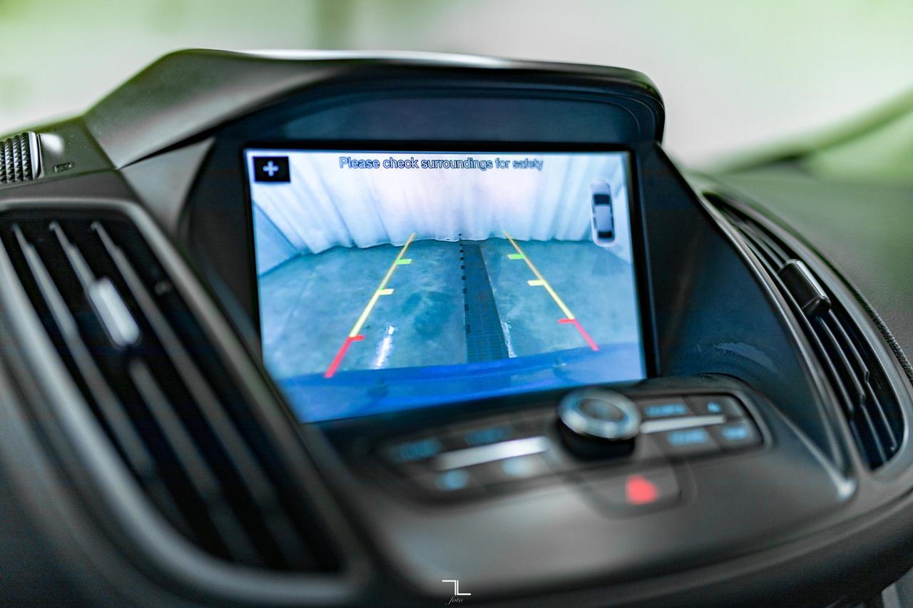 2018 Ford Escape AWD SEL Leather Roof Nav BCam Red Deer AB