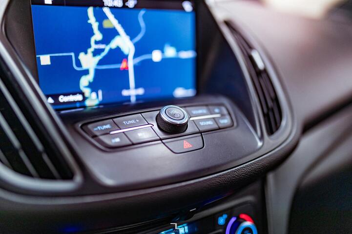 2018 Ford Escape AWD SEL Leather Roof Nav BCam Red Deer AB 2018 Ford Escape AWD SEL Leather Roof Nav BCam Red Deer AB