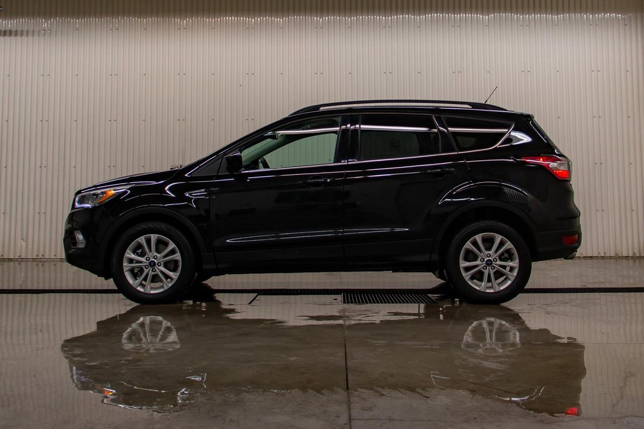 2018 Ford Escape AWD SEL Leather Roof Nav Red Deer AB