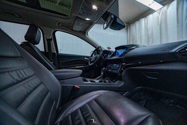 2018 Ford Escape AWD Titanium Leather Roof Nav BCam Red Deer AB