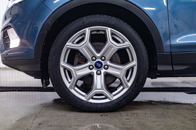 2018 Ford Escape AWD Titanium Leather Roof Nav BCam Red Deer AB