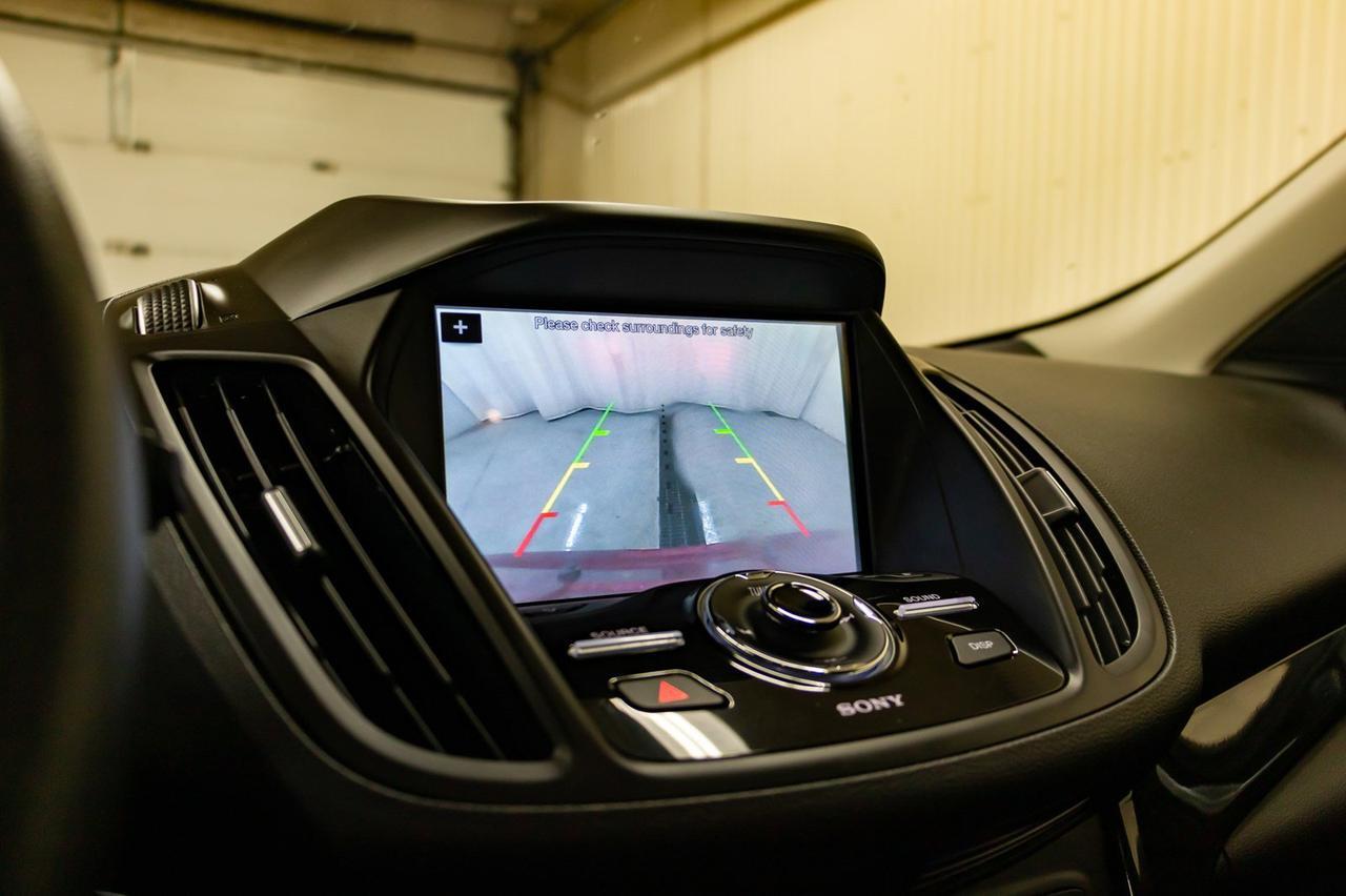 2018 Ford Escape AWD Titanium Leather Roof Nav Red Deer AB