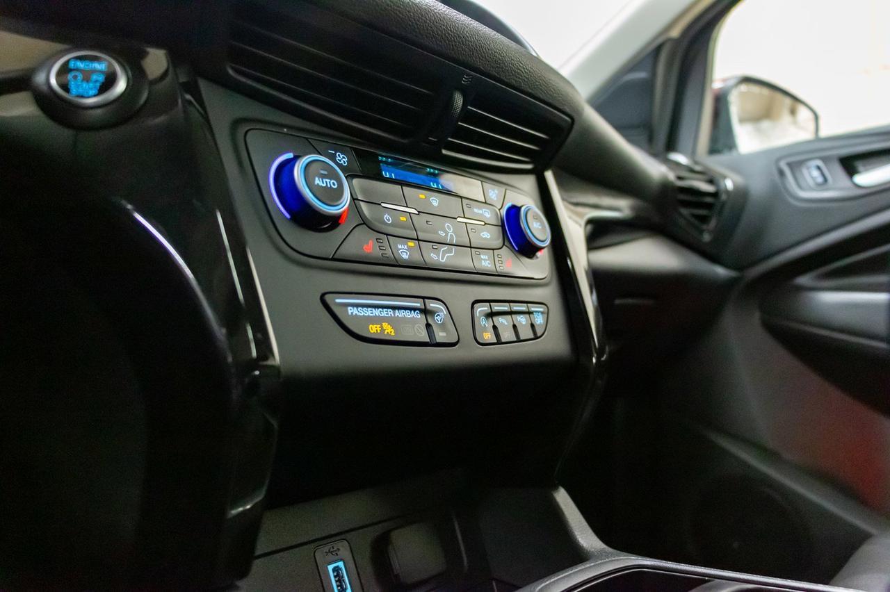 2018 Ford Escape AWD Titanium Leather Roof Nav Red Deer AB