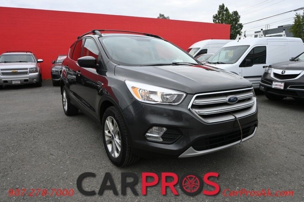 2018 Ford Escape SE - AWD - Auto Start - Power Driver's Seat - Front Heated Cloth Seats - Dual Climate Control - Cruise Control - Bluetooth - Backup Camera - Aluminum Wheels - Keyless Entry - Only 62K Miles - 28 MPG