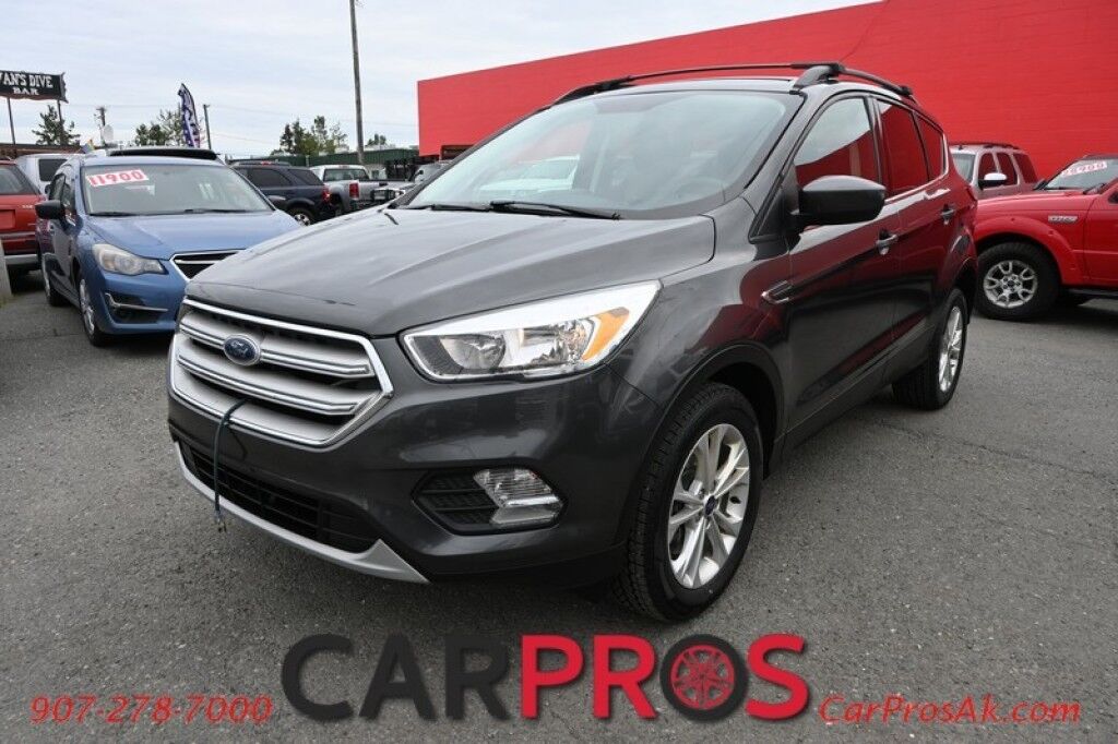 2018 Ford Escape SE - AWD - Auto Start - Power Driver's Seat - Front Heated Cloth Seats - Dual Climate Control - Cruise Control - Bluetooth - Backup Camera - Aluminum Wheels - Keyless Entry - Only 62K Miles - 28 MPG