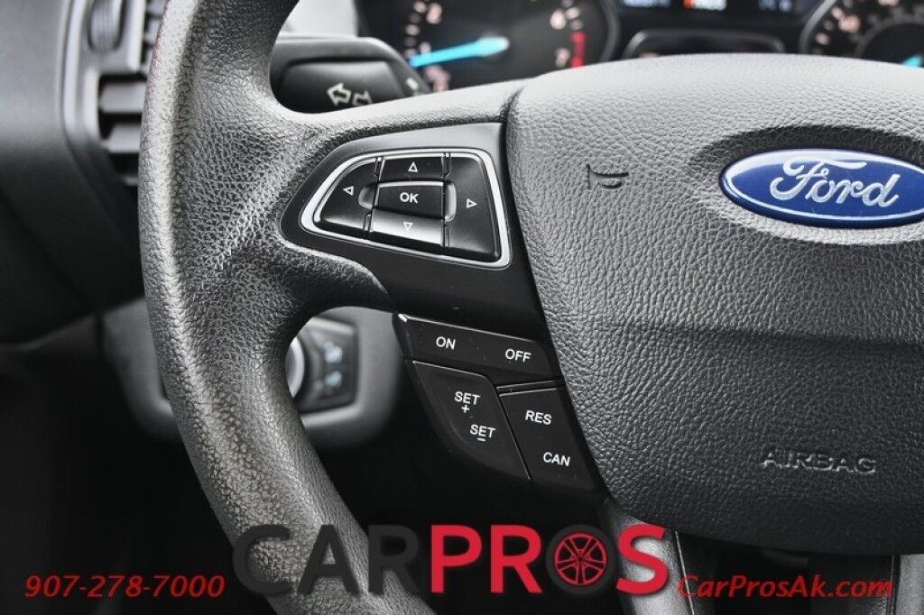 2018 Ford Escape SE - AWD - Auto Start - Power Driver's Seat - Front Heated Cloth Seats - Dual Climate Control - Cruise Control - Bluetooth - Backup Camera - Aluminum Wheels - Keyless Entry - Only 62K Miles - 28 MPG Anchorage AK