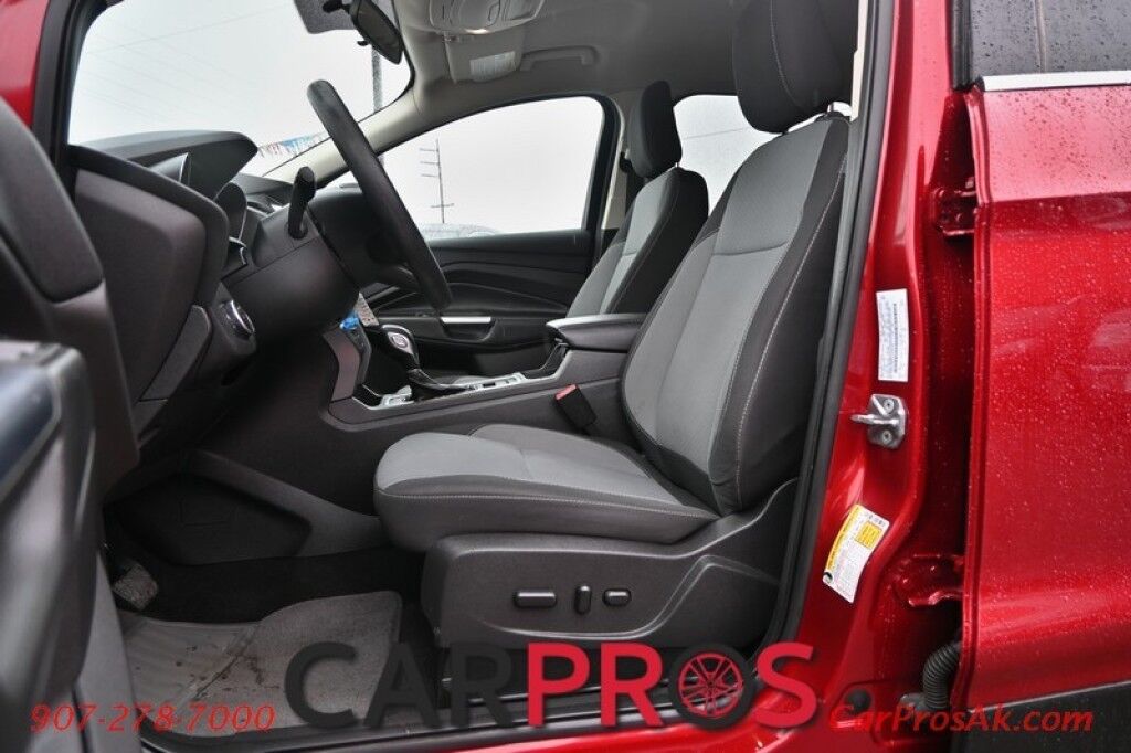 2018 Ford Escape SE - AWD - SE Sync 3 Package - Power & Heated Cloth Seats - Bluetooth - Apple Car Play - Android Auto - Smart Charging USB Ports - Cruise Control - Backup Camera - Keyless Entry - 1 Owner Anchorage AK