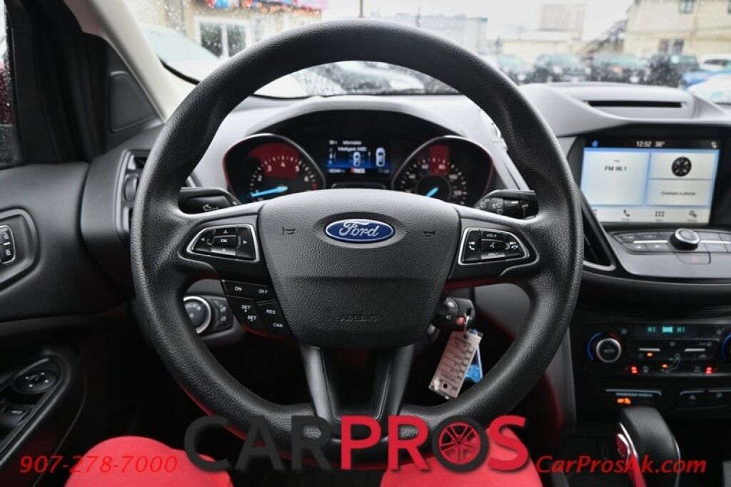 2018 Ford Escape SE - AWD - SE Sync 3 Package - Power & Heated Cloth Seats - Bluetooth - Apple Car Play - Android Auto - Smart Charging USB Ports - Cruise Control - Backup Camera - Keyless Entry - 1 Owner Anchorage AK