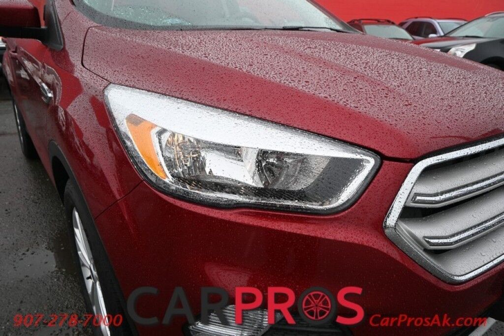2018 Ford Escape SE - AWD - SE Sync 3 Package - Power & Heated Cloth Seats - Bluetooth - Apple Car Play - Android Auto - Smart Charging USB Ports - Cruise Control - Backup Camera - Keyless Entry - 1 Owner Anchorage AK