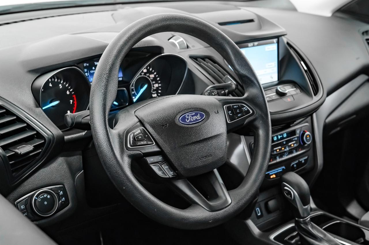 2018 Ford Escape SE 4WD AUTOMATIC HEATED SEATS REAR CAMERA BLUETOOTH POWER DRIVER Carrollton TX