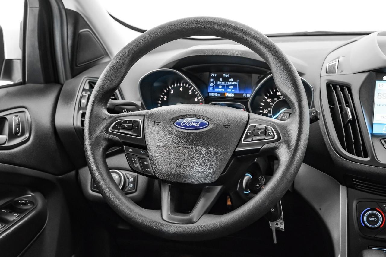 2018 Ford Escape SE 4WD AUTOMATIC HEATED SEATS REAR CAMERA BLUETOOTH POWER DRIVER Carrollton TX