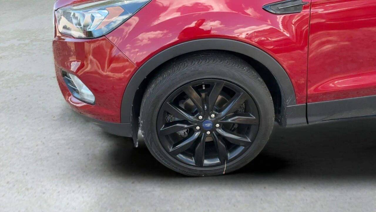 2018 Ford Escape SE 4dr SUV Chesterfield MI