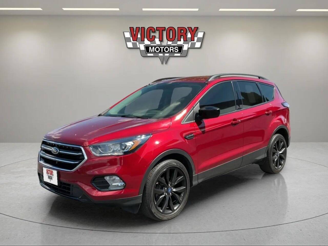 2018 Ford Escape SE 4dr SUV Chesterfield MI